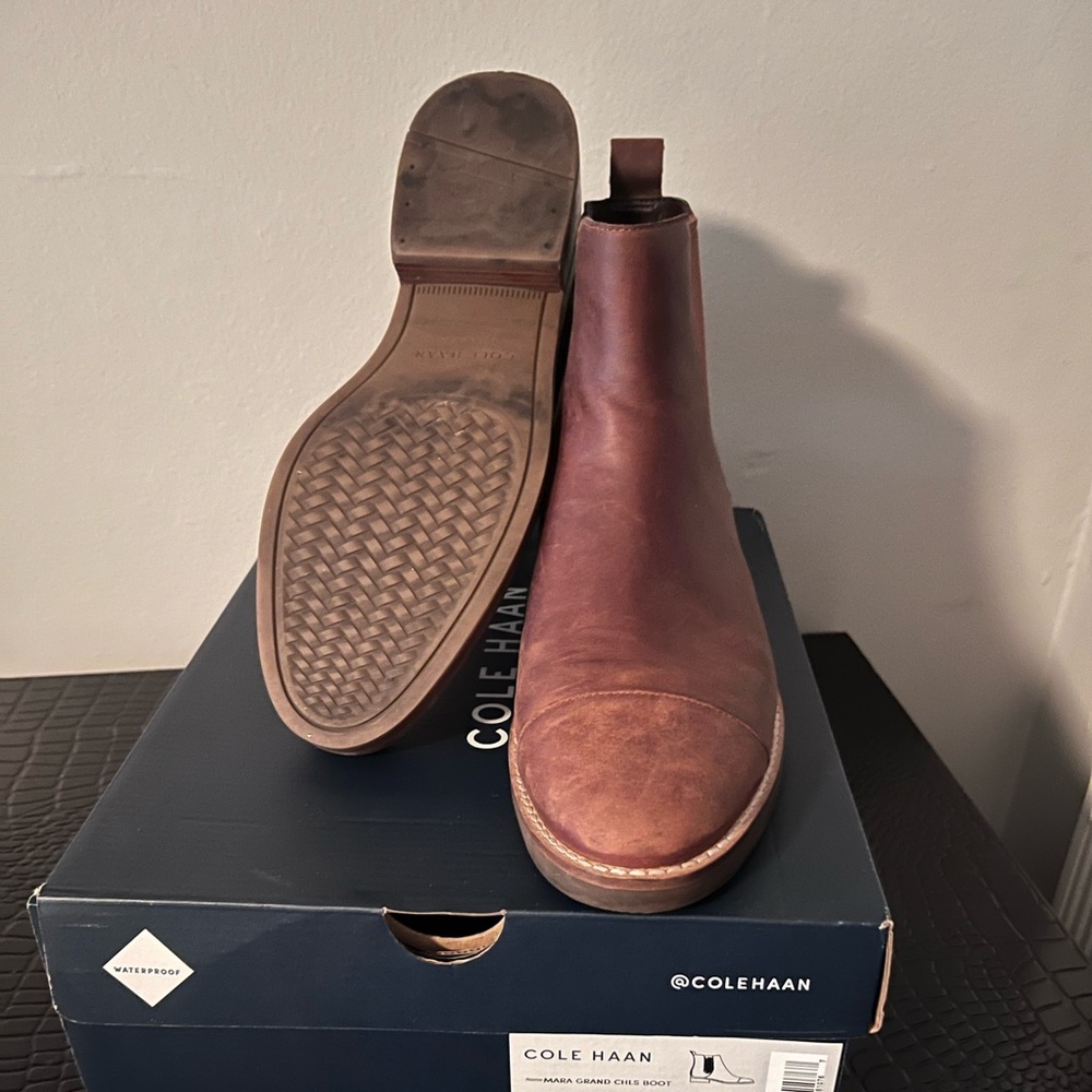 Cole Haan Mara Chelsea boot size 8B